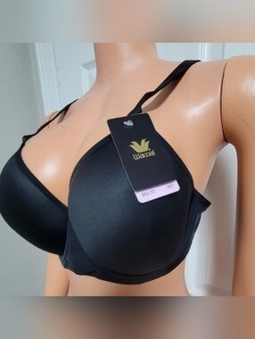 Wacoal NWT black Bra Size 38D.